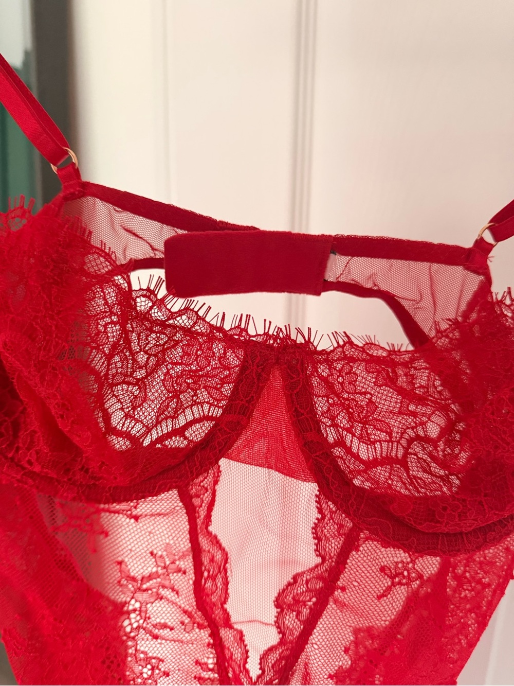 Victoria’s Secret Red Lace Teddy 34B - Picture 5 of 7